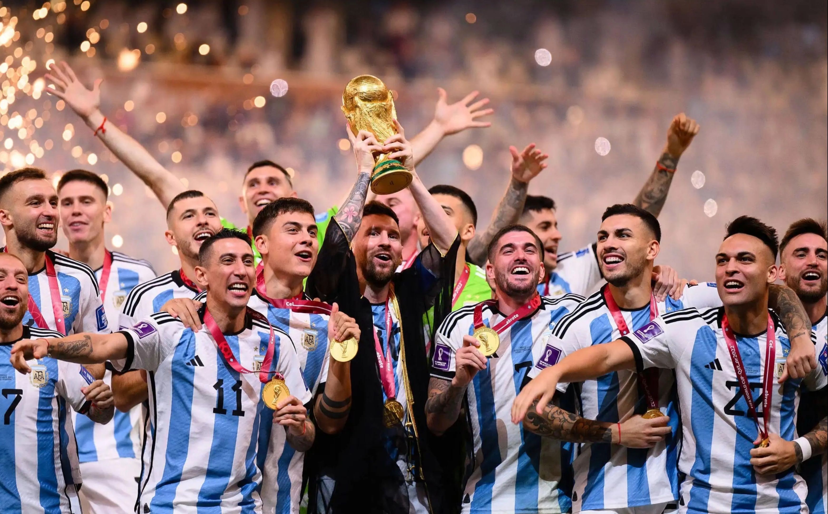 爱游戏全站-梅西重返赛场，夺冠首场状态出色，篮网观众沸腾！的简单介绍